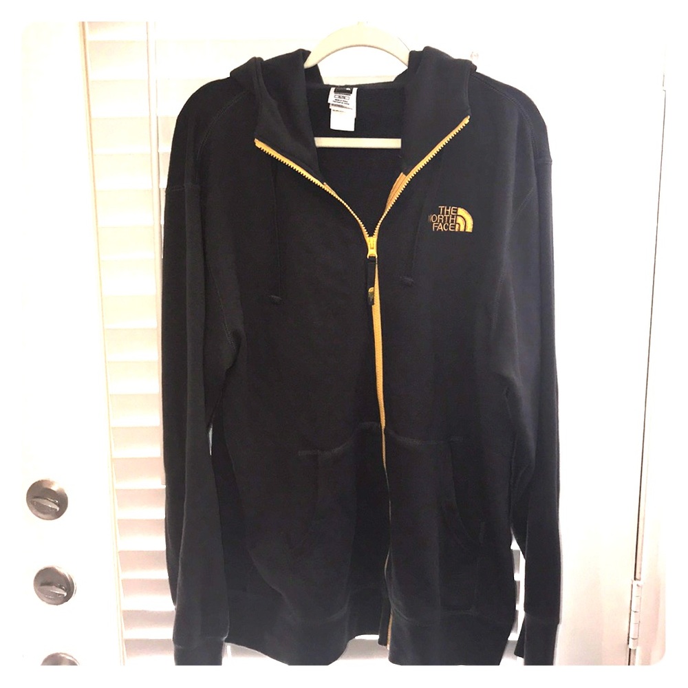 Men’s North Face jacket